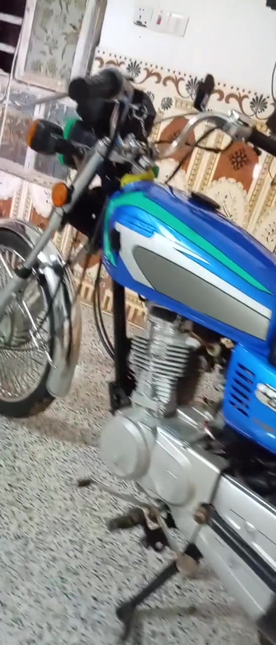 السلام عليكم دراجه للبيع ايراني دراجه حلوه مال جناي   سعر 600 وبيها مجال  ( بدون اوراق) مو شراي لا يتصل ***********. ميسان قضاء كميت
