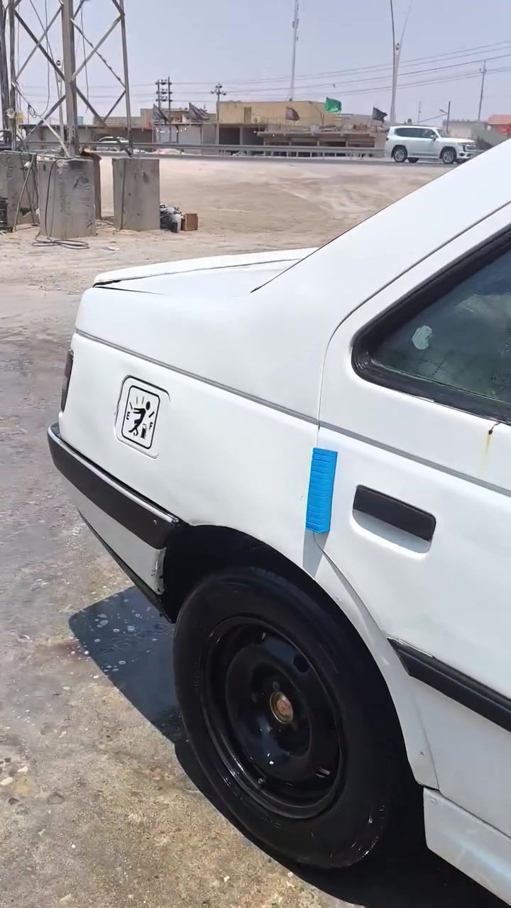 سلام عليكم بيجو 405 موديل 209 نضيفه اوحلوه سنويه منتهيه بل 22 ماعيله اي قرامه سياره كير مكينه جدد كهربائيات دوشمه تخم تاير بس التبريد عوزه راديتر السعر 27بيه مجال حك الجيه ***********

