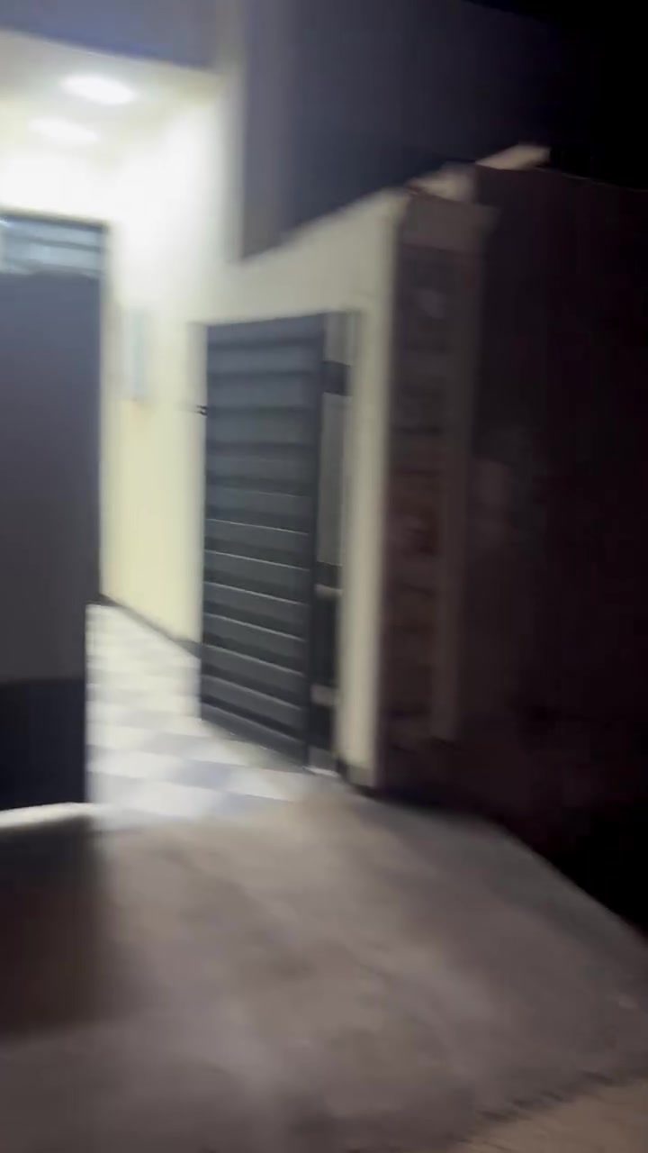 ✨ فرصة مميزة للسكن والاستثمار في منطقة هور رجب – الدورة.شارع ركن النخيل الاول
📐 مساحة البيت: 100 متر
📍 الموقع: الدورة – هور رجب
🏡 البيت مناسب للعائلة والسكن، وموقعه ضمن منطقة سكنية.

📄 الطابو: [زراعي سند 25]
📱 للاستفسار والتواصل: [***********]

🔑 للجادين فقط، بيع فقط 
📸 صور البيت والتفاصيل متوفرة عند التواصل
