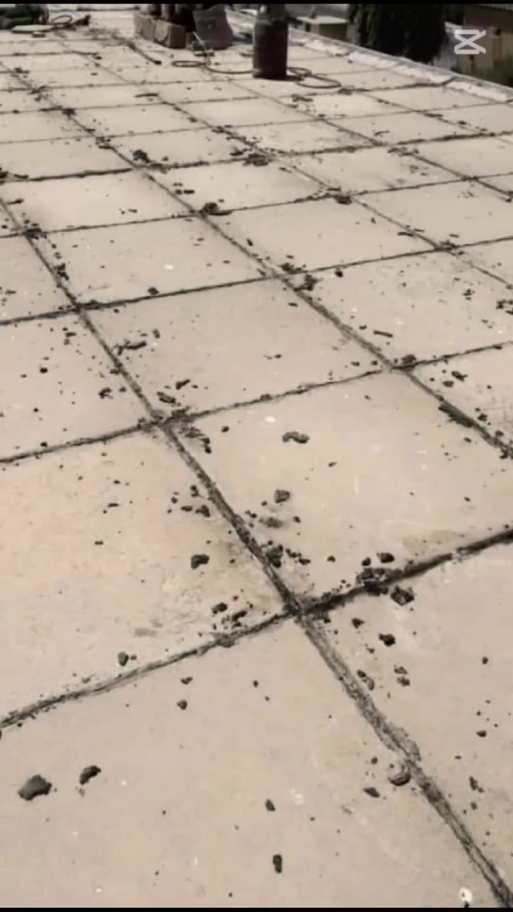 سلام وعليكم يوجد لدنيا
1زفت درجه اوله
2يوجد ماستك 
3مع كادر عمل 
بٱداره علي الموسوي
للحجز ولستفسار انتصل عل رقم وبي واتساب***********
