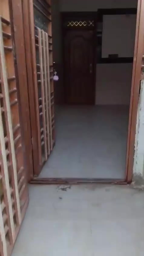 دار للبيع في كربلاء منطقه سيد اسماعيل
المساحه 50 متر طابقين الدار نظيف جدا كما موضح في الفيديو السعر 55 مع المجال البسيط للاستفسار الاتصال على رقم الهاتف
***********
