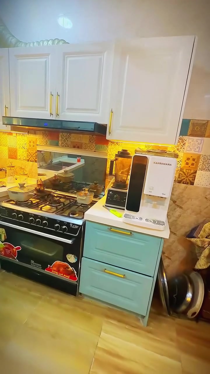🏠 كاونتر HDF من مطابخ إسطنبول للبيع
✨ كاونتر HDF نظيف وبحالة جيدة

🔥 السعر مناسب جداً جداً

💰 فرصة للي يريد كاونتر مرتب بسعر مميز

قياس الطباخ 2 متر و 20سم
قياس السنك 2 متر
قياس حرف  L 3 متر و 60 سم

📍 الموقع: بغداد – الدورة

📲 للتواصل عبر واتساب: ***********

للمهتمين، التواصل واتساب للاستفسار والتفاصيل.
