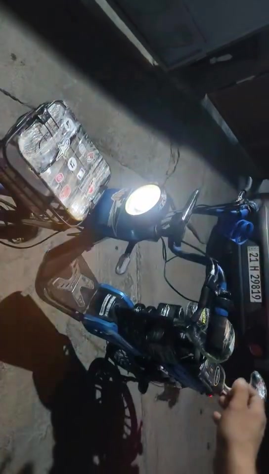 پاسکیل شەحن جوار گێر 
پاتری بیلاد بێ عەیب
زۆر تازەیە تایەی تازەیە 
سعر325هەزار
ڕەقم ***********
