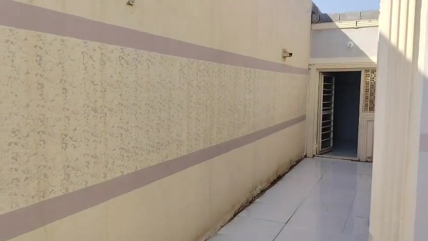 بيت للبيع حي الانوار بناء جديدبسعر مناسب  يتوفر بي كهرباء وطني ومولد ذهبي وماء
للاستفسار الاتصال او المراسلة على الواتساب 

***********
