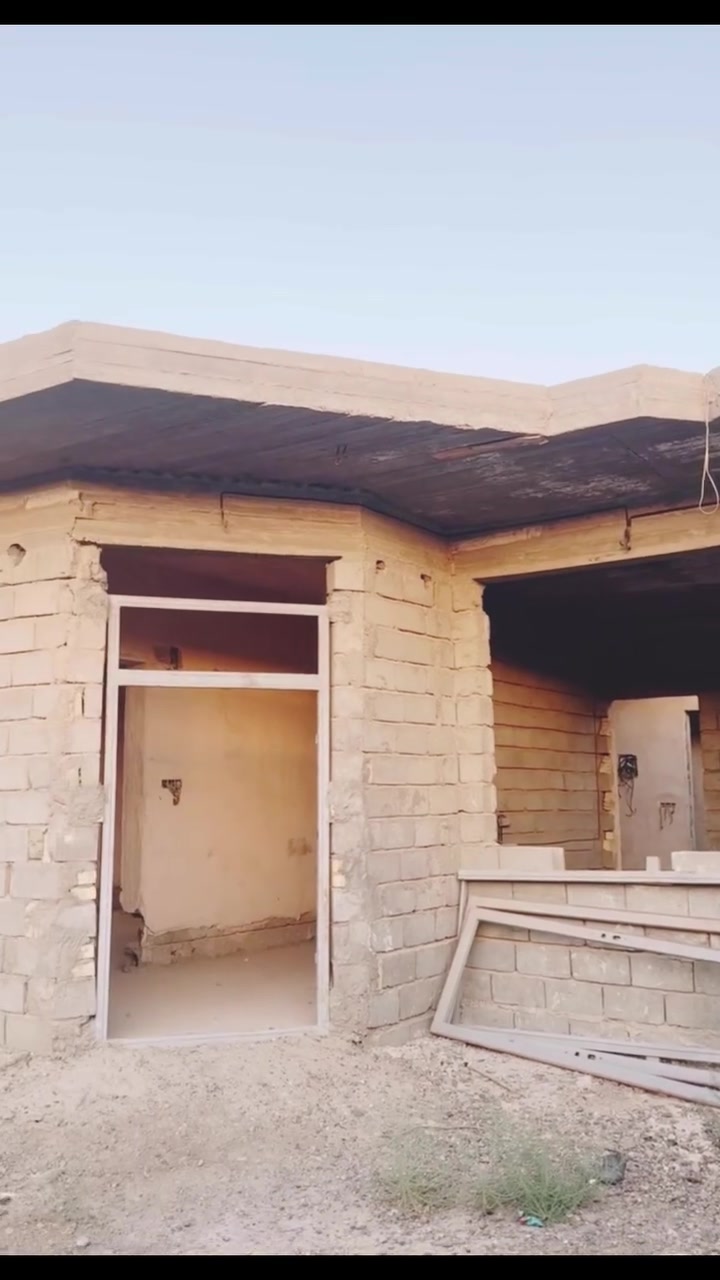 🏡للبيع — بيت سكني
المساحة📐:400 
📍الموقع/ خلف النائب محمد كريم
☎️للاستفسار اومراجعة المكتب جمعية الامام مقابل فوج المغاوير (العكام للعقار) او اتصل على /***********
 #بغداد  #عقارات #بيوت_للبيع #بلد #العراق
