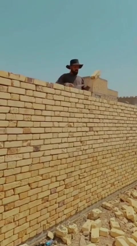 السلام عليكم خلفه بناء  طابور بلوك متفرغ العمل داخل البصره //***********
