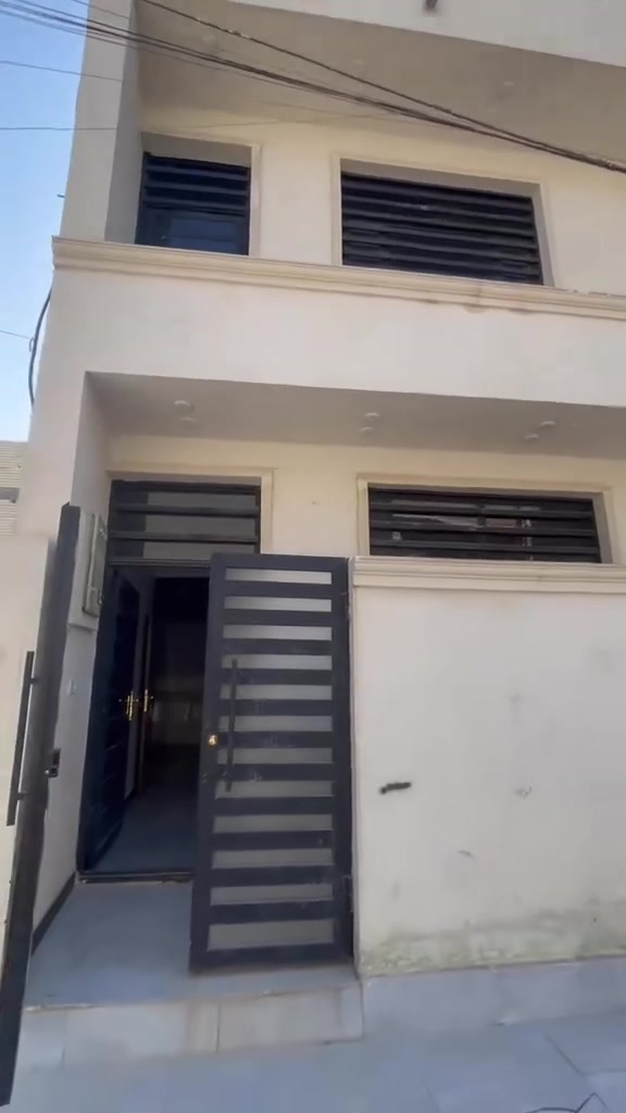 للايجار ٥٠م الدورة خلف مستشفى الدورة ٣غرف نوم ٥٠٠
***********

