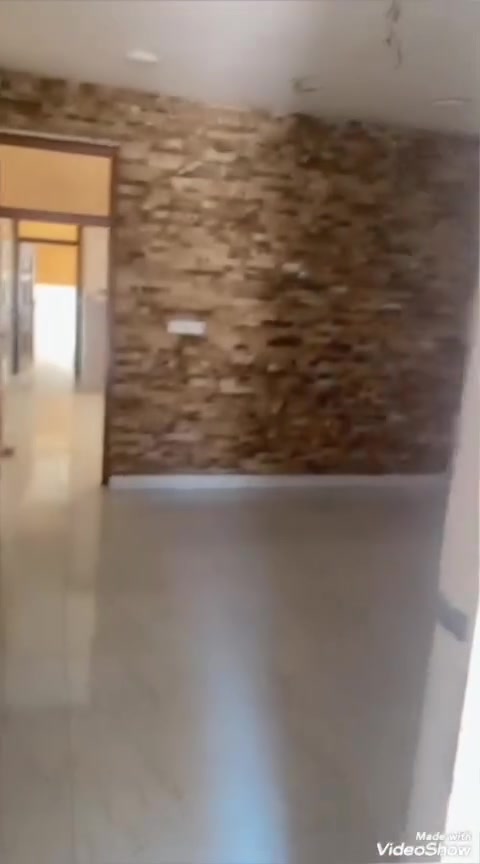 السلام عليكم اخواني اخواتي الأعزاء..
دار 🏡 للايجار مساحه 100م طابق ارضي معزول تماماً نظيف جدا.. مطلوب عائلة صغيرة مرتبة..
يحتوي على..
✅ استقبال 
✅صالة بنفس الوقت مطبخ وصحيات 
✅غرفة نوم وحدة كبيرة..
العنوان.. البلديات التراث خلف اعدادية الصناعة..
للاستفسار 📞 متوفر واتساب 🌐 وماسنجر 🌐 وخاص وبخدمتكم..***********
