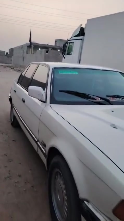 السلام عليكم بيم 735 مفتوح مكينه كفاله بيس الكير اليوم بوش مدري تورباين سنويه 30 رقم حله  راعيه بل بصره او المشتري منه عنده وكاله عاما بدي حلو تبريد شقال بيس غاز مكان السياره البصره الزبير  السعر 29 او ببها مجال قليل رقم التصال السعر 29$  ***********

