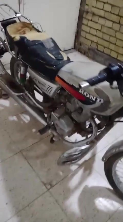 هوندا • سي جي 125