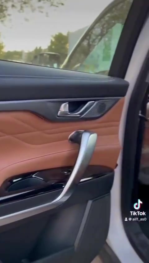 شانجان CS95 • ٢٠٢٥ • رقم بغداد