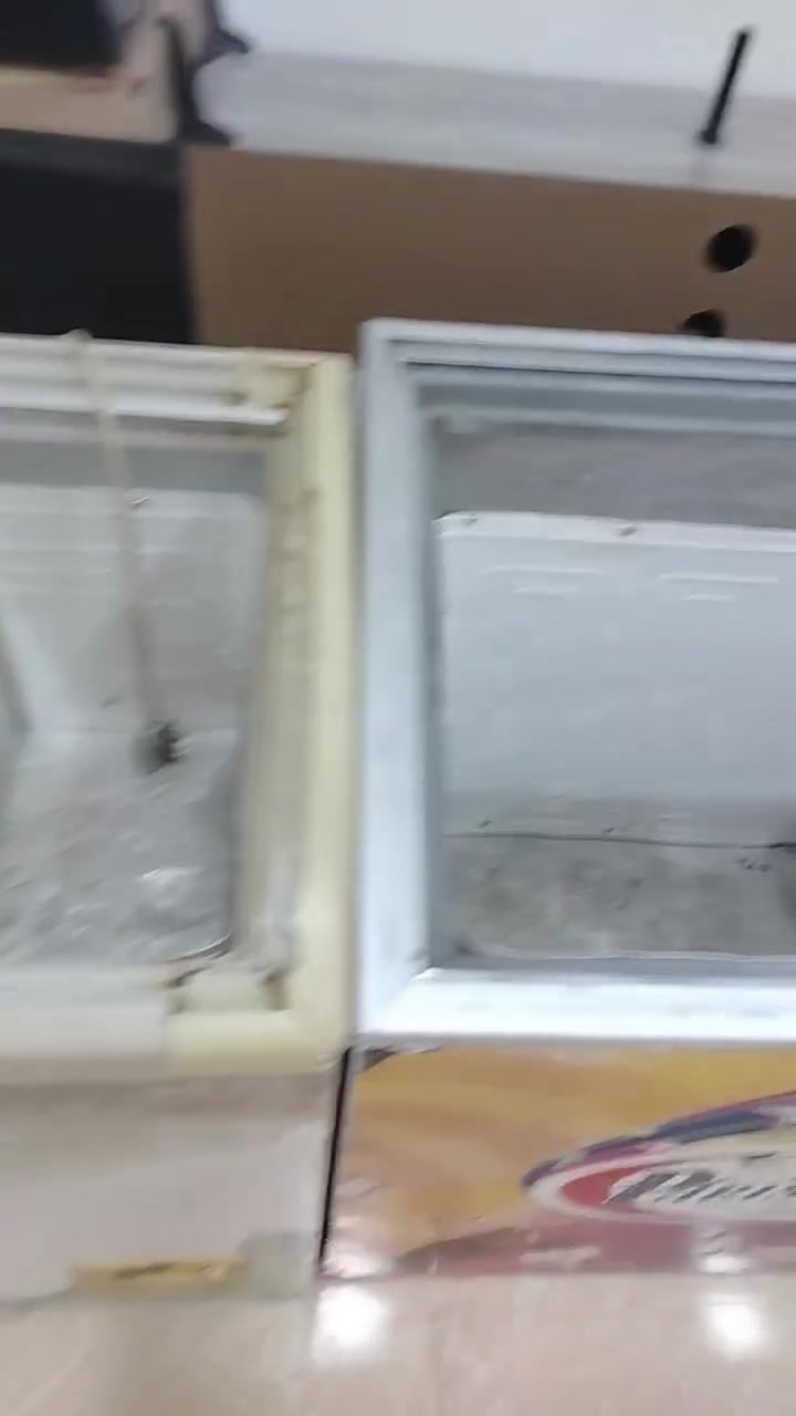 السلام عليكم مجمدات عارضه للبيع الاستفسار اتصال عل رقم 📱
***********
