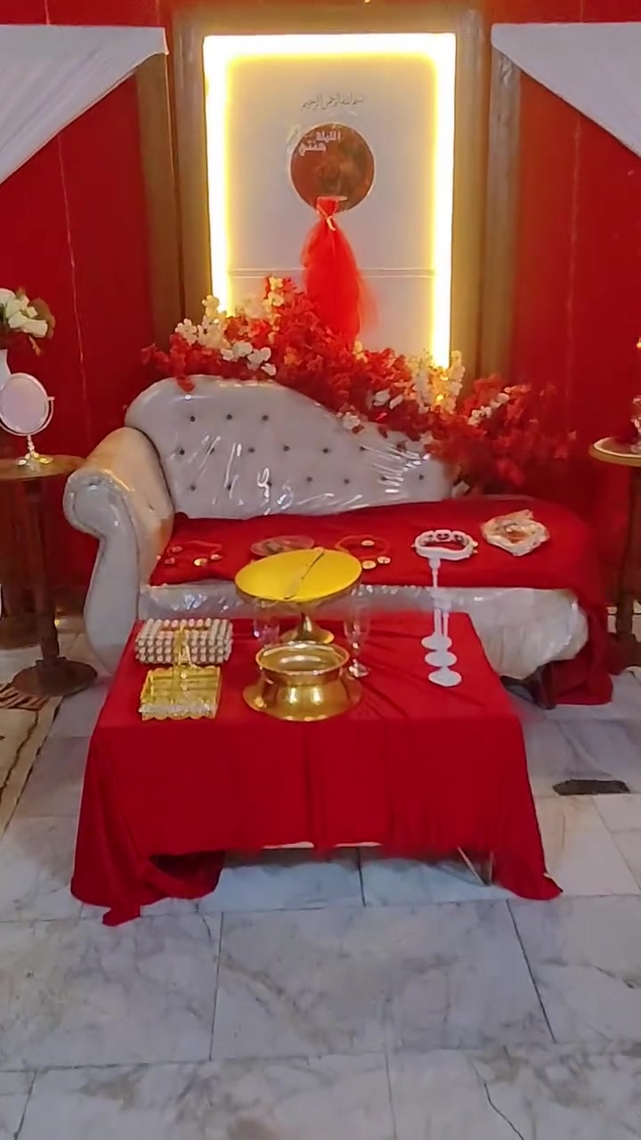 حنه الأخ حسين سعدون 
ألف مبارك 
زواج سعيد
مجمع عباس مندوب لتزين سيارات لاعراس والكوشات والجوادر 
العنوان 
ذي قار 
قضاء الفجر 
شارع الشطري 
***********
