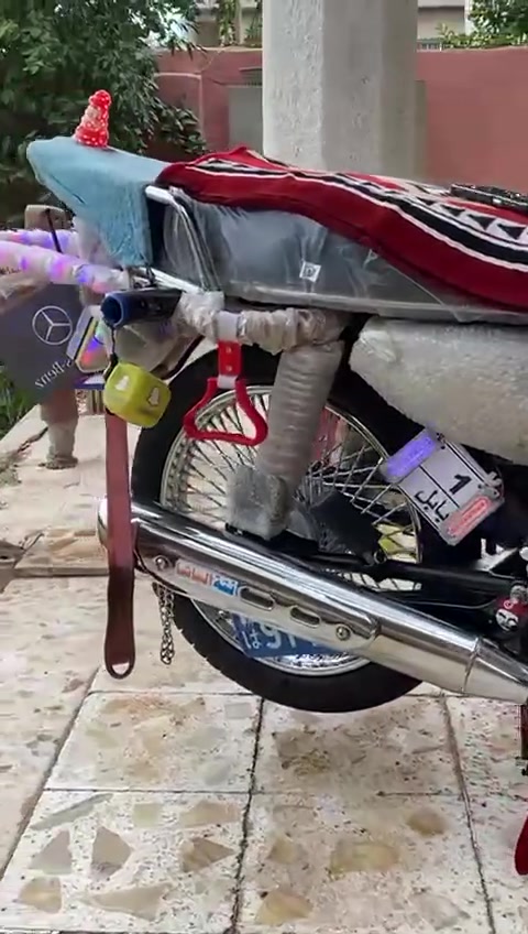 ايراني • موديل ٢٥ • نضيف