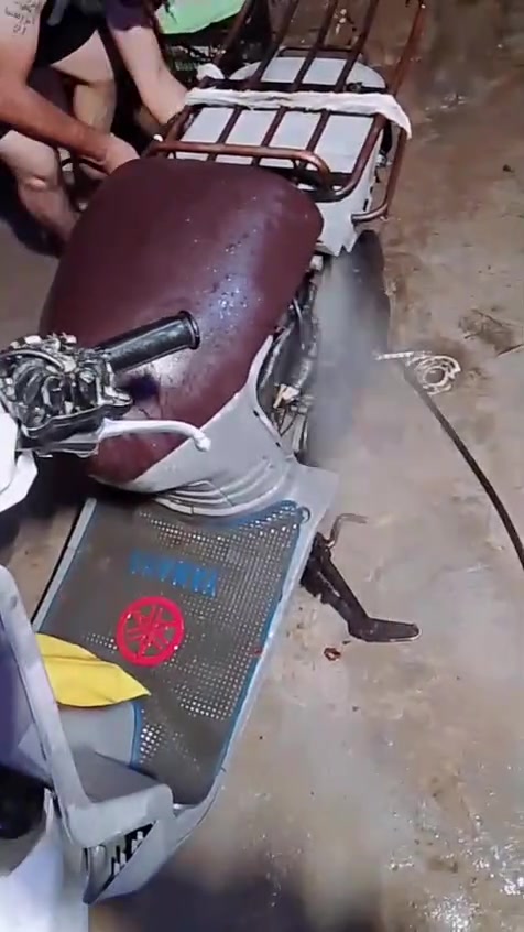يوجد غسل دراجات و تعمير نواع دراجات و بل خصص بيكم قطع غيار موجوده ***********

