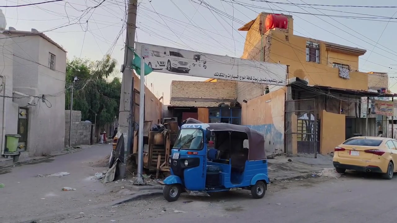 سلام عليكم عندي كراج غسل بل حميديه على الشارع العام مقابل مجمع فلس ونص الواجه ٧ونص ونزال ١٨ ركن رقم التليفون *********** إشارة إلى الأصدقاء 󱢏
