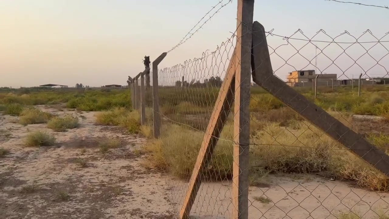 نص دونم للبيع وره الخنساء خدمات مي كهربا مسيج كامل واجها. 40 نزال 25 رقم ***********
