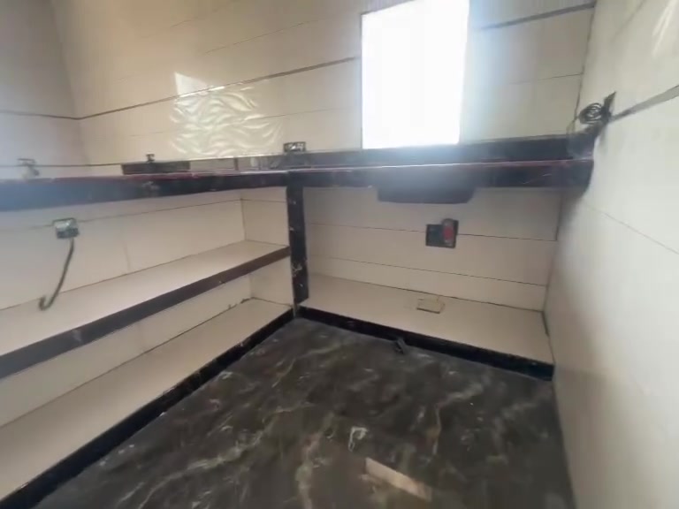 خلفة سيراميك شغل درجه اولى استلام مهندس
متفرغ حاليا 
***********
