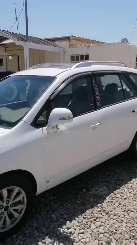 سلام عليكم كيا كارنز للبيع وكلشي مذكور بالفيديو 

المكان بابل الشوملي قريب جسر الشوملي حمزه

السعر 90 وبين مجال. الموديل 2012,

وبيه غرامه تنزل من السعر 

واي استفسار اتصل عليه وبيك خير وتدلل 

***********.   ..***********
