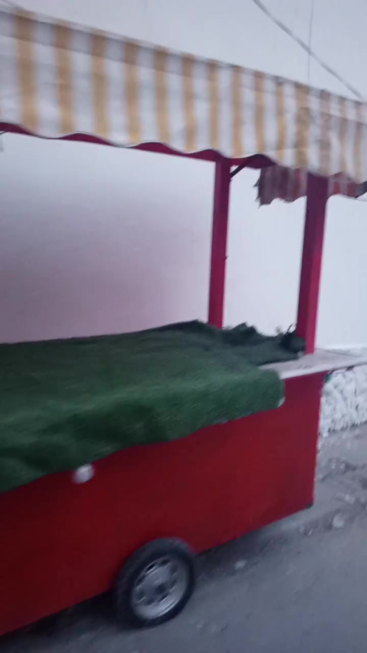 عربانه لبلبي • ٣ عيون • النجف