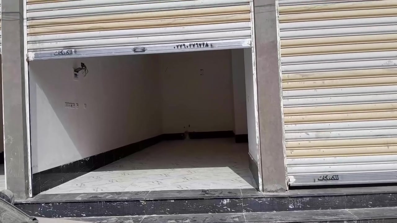 ثلاث محلات • للايجار • السيدية
