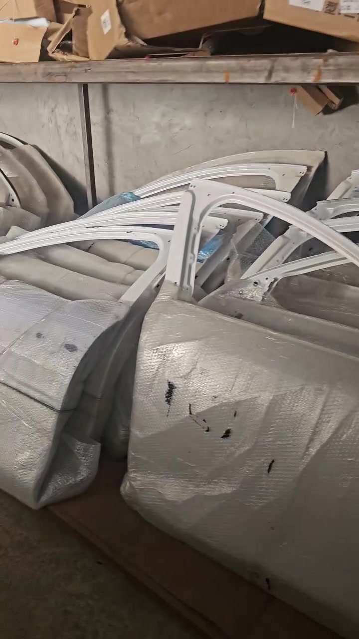 السلام عليكم 
ابواب BYD
شرط السونار فتح من سيارة زيرو 
***********
