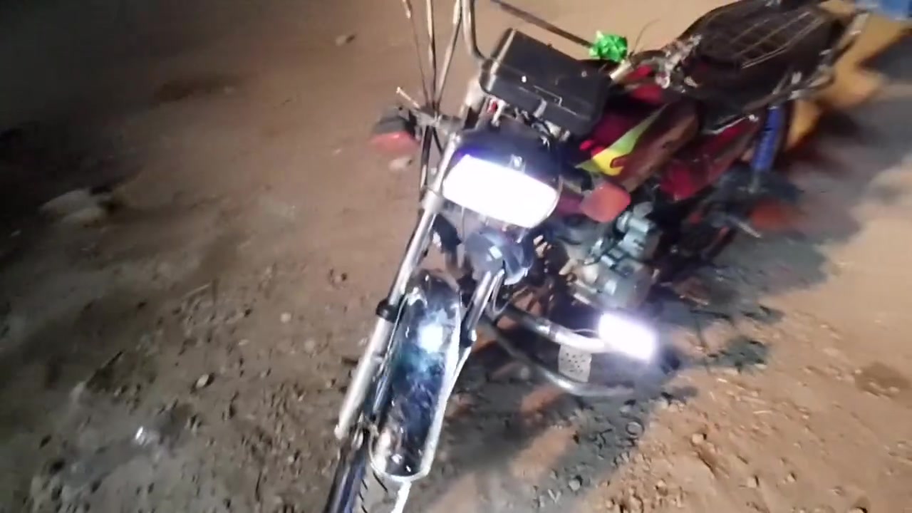 سلام عليكم من رخصت مدير الكروب دراجه البيع موديل ٢٢نضيفه وراق كامله سعر ٤٥٠بيهه مجال ***********
