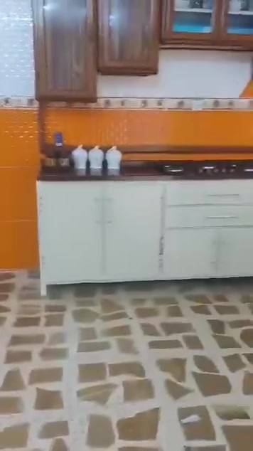 مزرعه للبيع مساحتها 2000 متر الوجهه 50 عمق 40 سند زراعي قرار 25 حق التصرف موقها قلان تبه ال 90 للستفسار ***********////***********
