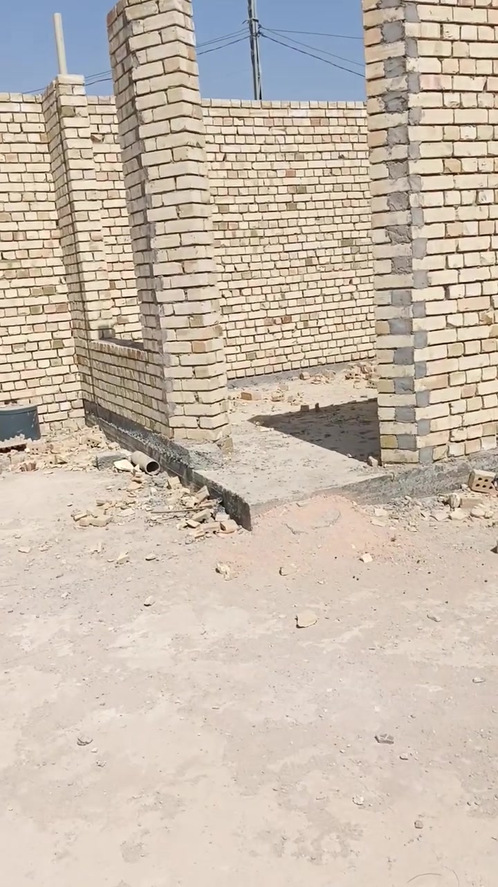 يا الله
هيكل طابو صرف
ارضيه رفت
المساحة بل سند ١٣٠ 
ركن على شارعين
شقل درجه اوله
وذا تريد تستلم مفتاح عادي بعد التفاق
بابل المسيب حي العسكري
السعر ٦٠ مليون
‏‪***********‬‏ محمد الشمري 
*********** سيف علي للعقار
