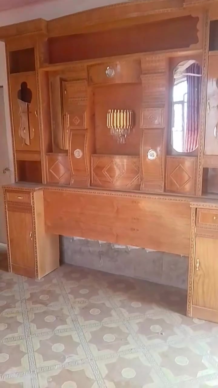 سلام عليكم  هاذا رقمي رجان ال مو شراي لا يلح ***********
