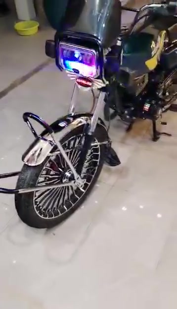 سلام عليكم. دراجه ايراني لبيع
محرك 200 لدراجه موديل 2026فلو 
كهربايات شغاله. بصمه. تشغيل عن بعد. 
دراجه كفاله عامه
السعر مليون وبيه مجال
 للاستفسار ***********
العنوان بغداد المحموديه حي العسكري ملاحضه مكلف بل نشر
