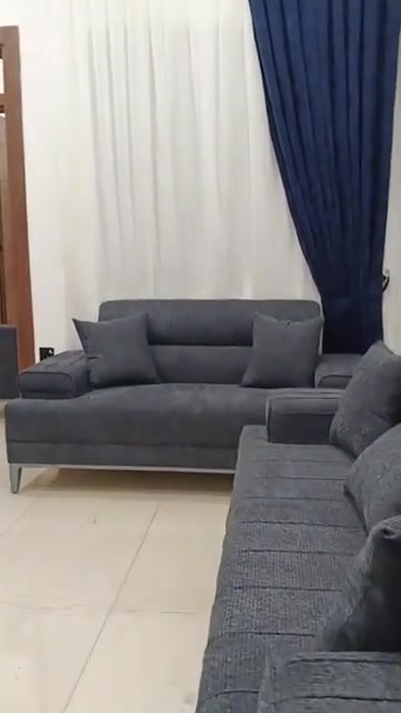 شقة يجار لاعظميه شارع عمر ***********
