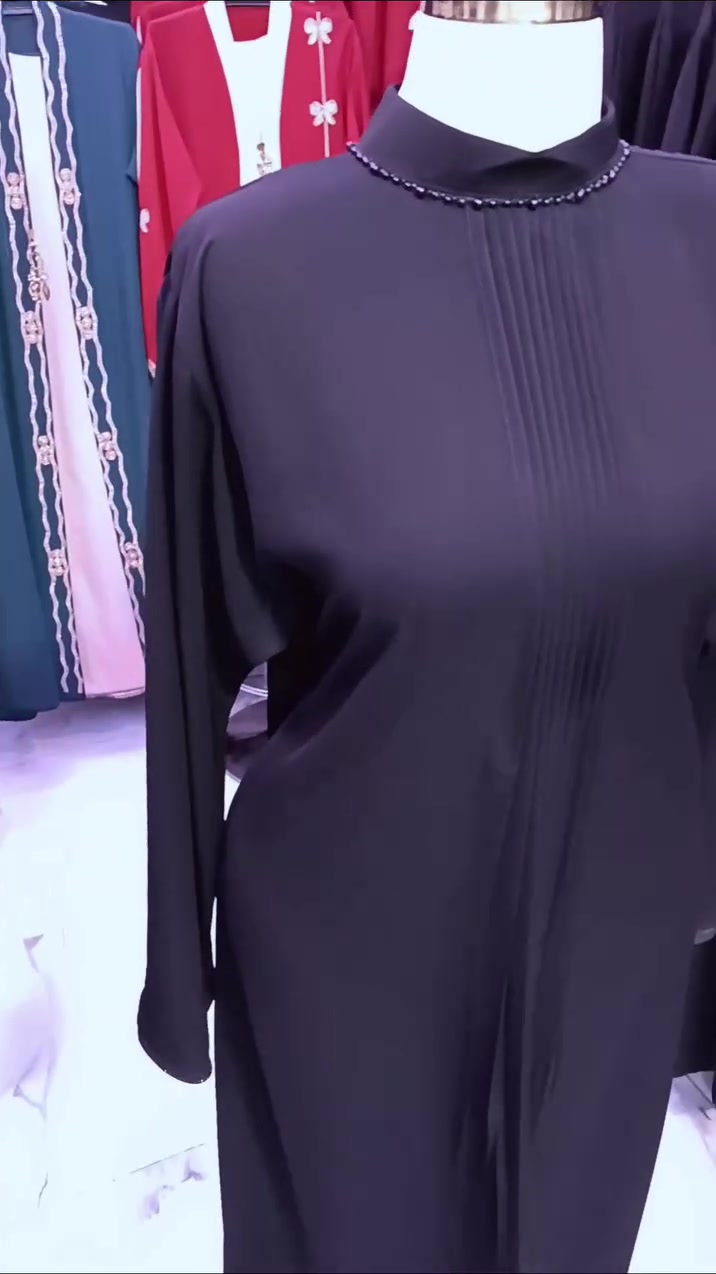 ازياء رائد💃عبايات خليجية/زي شرعي
قفطان مغربي /فساتين احدث الاقمشة
زورونا في مجمع روتانا 
العنوان/خانقين شارع مزرعه مجمع روتانا طابق السرداب محل رقم 6 ازياء رائد /ديالى خانقين 
متوفر خدمة توصيل لجميع المحافظات
لحجز والاستفسار مراسلة الصفحة او على واتساب/***********
