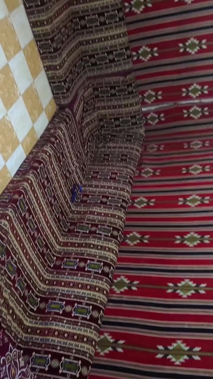 جلسة عربية • ارتفاع ١٠ سم