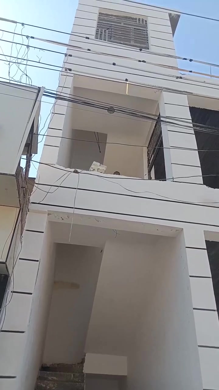 سلمو عليكو
خلفه لبخ اسمنت مساطر تصفير
وسقل وجراره
وطلس وفوم
ونثر
وسعار مرتاحه للجميع
***********
بي واتساب
