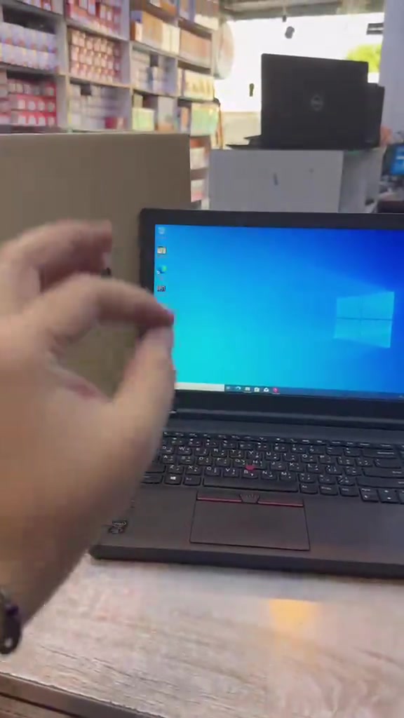 💻 Lenovo ThinkPad W540 🔥 وركستيشن قوي ومناسب للدراسة، الشغل، والبرامج الهندسية 👨‍💻 ⚡ المعالج: Intel Core i7 الجيل الرابع 🎮 كرت الشاشة: NVIDIA Quadro 2GB 🧠 الرام: 8GB DDR3L قابلة للتطوير لحد 32GB 💾 التخزين: 256GB SSD 🖥️ الشاشة: 15.6 إنچ 💪 هيكل ThinkPad قوي ومتين ⌨️ كيبورد مريح ومناسب للاستخدام الطويل جهاز عملي وقابل للتطوير، ومناسب للي يريد أداء زين بسعر اقتصادي 🔥 سعر الجهاز 270 الف فقط ولفتره محدوده✅ عنوان المكتب : بغداد - نزلة جسر ساحة عدن قبل مدخل الحرية الاولى مقابيل مدرسة التأميم    
