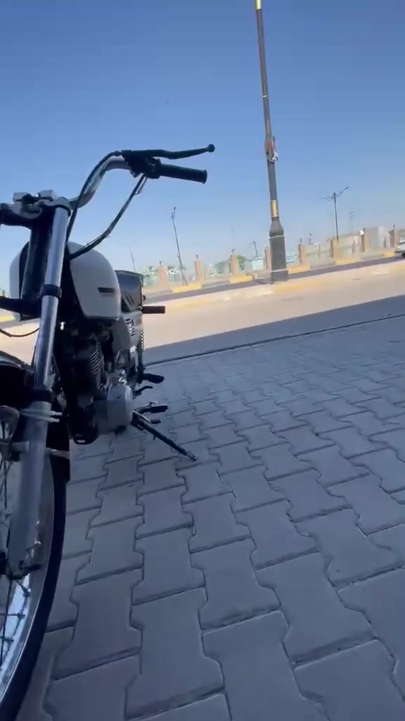 السلام عليكم نامة برو موديل ١٩حربية  محرك نضيف لا صوت ولا تبخير سعرهة ٣٨٠ وبيهة مجال مكاني ديالى بعقوبة بل مفرك وهاذ رقمي *********** لشراي يتصل
