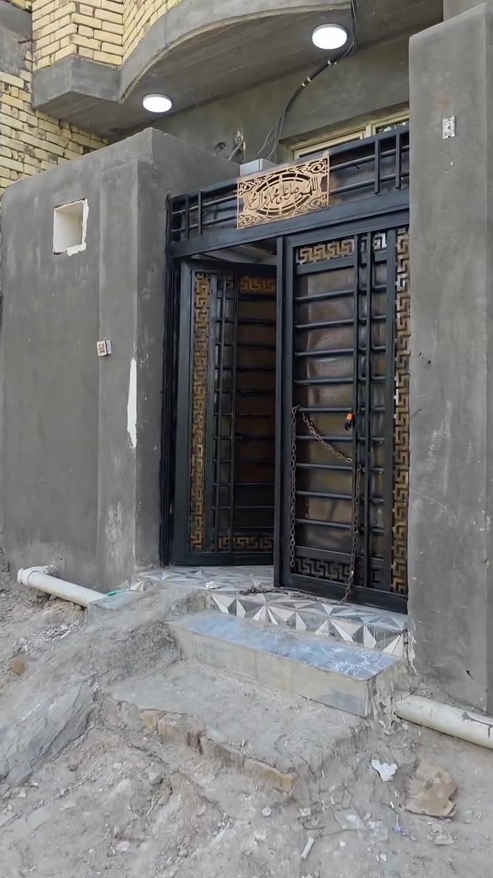 يا الله سلام عليكم بيت للبيع مكان سديناويه فرع مقبيل صيدليه روان مساحه120غرفتين كل خدمات متوفره سعر ول تفاصيل يتصل***********

