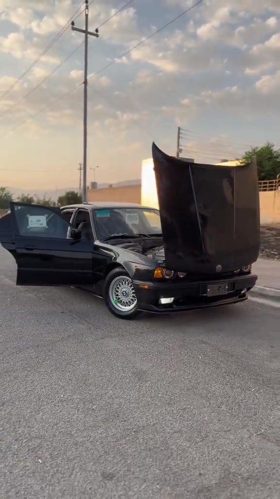 بي ام ٥٢٠ • جير عادي • داخلي نظيف