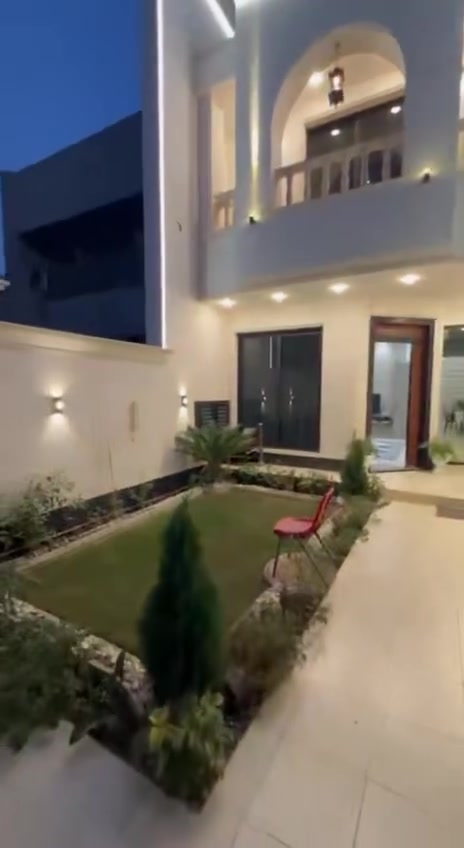 🔥 بيت للبيع في الدورة – موقع مميز 🔥

🏠 بيت جديد وحديث مودرن، بتصميم مرتب وموقع ممتاز في منطقة الدورة.

📐 المساحة: 135 متر
📏 الواجهة: 5 متر
📏 النزال: 27 متر
✨ البناء: جديد وحديث مودرن

📍 الموقع: الدورة

📞 للاستفسار والتواصل:
***********

🔥 فرصة ممتازة للسكن والاستثمار 🔥
