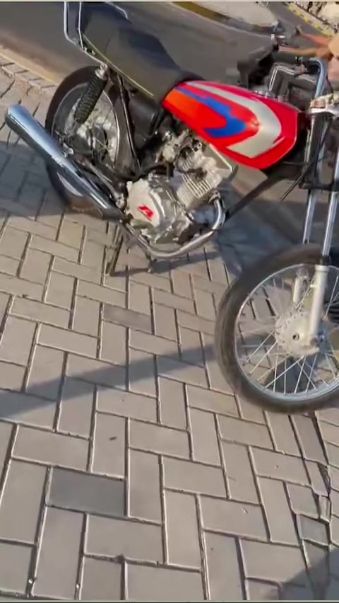 البيع ‏العنوان بصره الفاو السعر ٧٥٠ بيها مجال الرقم ‏WhatsApp فقط ***********
