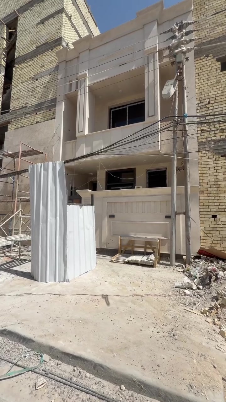 🏡 بيت حديث للبيع – الداودي

📍 محلة 611
📐 المساحة: 75 م²
📏 الواجهة: 5 أمتار
🛣️ عرض الشارع: 10 أمتار
🛏️ 3 غرف
🚿 3 صحيات
🏠 بناء حديث
✨ موقع هادئ ومميز وقريب من الخدمات

📞 للتواصل والمعاينة:
***********
