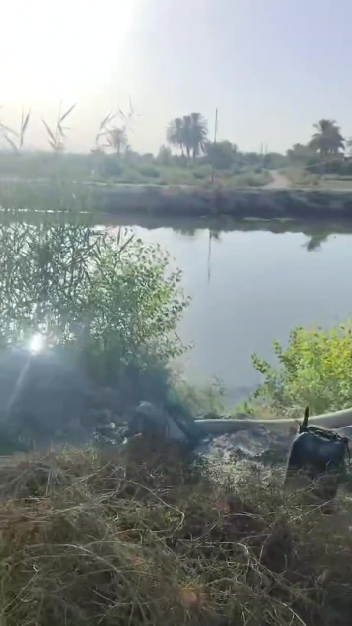 إعلان للبيع: أرض زراعية مميزة في قضاء الدغارة
الموقع: محافظة الديوانية – قضاء الدغارة – قرب صدر الدغارة (بالقرب من مزرعة الجوهرة)، مباشرة على شط الديوانية الرئيسي.
تفاصيل القطعة:
المساحة: 15 دونم
الواجهة: اكثر من 100 متر
الواقع الزراعي: مزروعة (جَت)
السند: طابو سند 25 – المداورة ثاني يوم
الاستخدام: تصلح لإقامة مشروع استثماري/تجاري أو بستان
الخدمات المتوفرة بالكامل:
ماء إسالة
ماء سقي
طريق مبلط
شبكة كهرباء
مولدة
السعر وتفاصيل الاتصال:
السعر الإجمالي: 22 مليون دينار (وبي مجال للشراي الجاد)
للاستفسار والتواصل (اتصال أو واتساب): ***********
