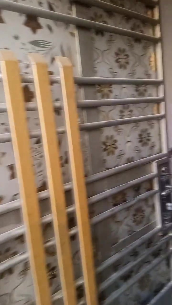 سلام عليكم 
مرخصت المدير الكروب 
بيت 130مترلبيع بناء حديث 
منطقت ابورشاد مقابيل حسينيت أهل البيت 
الراسئ العبيدي السعر 85بي مجال
الخدمات مي مجاري كهرباء نت 
***********
