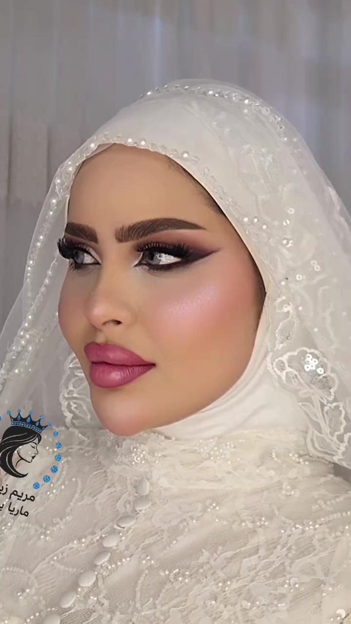 هدايا وأجمل العروض! ❤️
إلى زبوناتي الغاليات وحبيبات قلبي، بمناسبة شهر ميلادي، يسعدني أشارككم فرحتي وأقدملكم عروض وخصومات مميزة، تقديراً لمحبتكم وثقتكم الغالية ودعمكم المستمر إلنا. وجودكم هو سر نجاحنا، وفرحتكم هي أجمل هدية إليّ. ❤️
🎁 عروض عيد الميلاد لفترة محدودة!
💄 مكياج ناعم وبسيط — 20 ألف دينار 👑 تسريحات ورفعات شعر بسيطة — 20 ألف دينار 💋 — عرض خاص 🦶 بديكير — 20 ألف دينار 💅 منيكير — 15 ألف دينار 🎨 صبغ الشعر — ابتداءً من 20 ألف دينار
✨ والأجمل… خصومات خاصة على جميع أقسام الصالون!
🔥 الخصل، الأومبري، الهايلايت، جميع تقنيات صبغ الشعر وعلاجات البروتين.
دللوا نفسكم، وجددوا جمالكم بإطلالة مميزة وأسعار استثنائية، لأنكم تستاهلون كل الحب والاهتمام. ❤️
🎉 عيد ميلادي فرحتي… وعروضنا هديتي إلكم يا أحلى زبونات!
📍 النجف – حي السلام، مقابل لعبة المقص 📞 للحجز والاستفسار: *********** 🕙 أوقات الدوام: يومياً من الساعة 10 صباحاً إلى 8 مساءً.
بكل الحب والتقدير، ماريا بيوتي – مريم زيعور 🌹
#makeup #eyebrowlamination #hair #nailartist #haircolor

