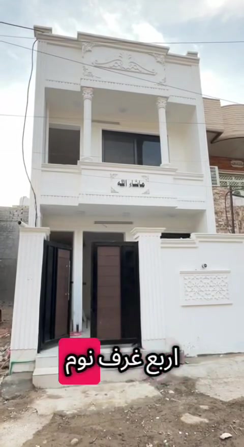 بشارع المركز • ١٠٠م • ٤ غرف