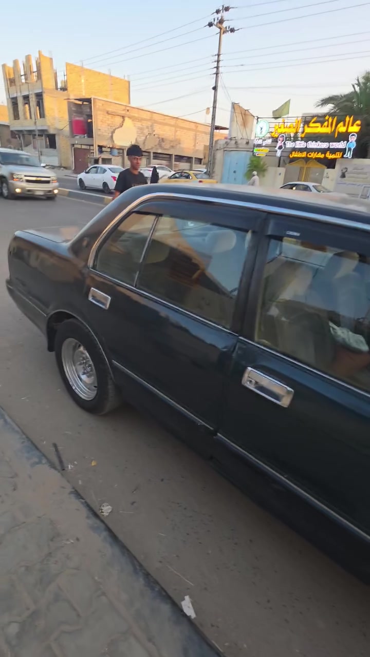 ✨ إعلان بيع سيارة ✨
🚗 تويوتا أرنب موديل 1993 للبيع 🚗
​📋 المواصفات والتفاصيل:
​🚘 النوع والموديل: تويوتا (أرنب) - موديل 1993
​🎨 اللون: جنازي (فيلي / رصاصي)
​⚙️ الحالة العامة: مكفولة وبحالة ممتازة (شرط الفحص)
​📄 الأوراق والملكية: السنوية باسمي (تحويل أو وكالة مضمونة)
​📍 الموقع:
​البصرة - أبي الخصيب (نهر خوز)
​💵 السعر:
​50 ورقة ($5,000) وبي مجال للشراي
​📞 للتواصل والاستفسار:
​الاتصال على الرقم: ***********
