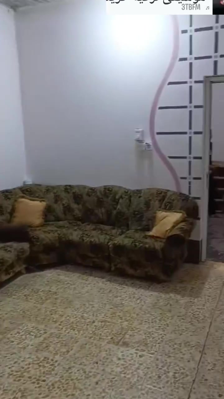 دار للبيع المساحة ١٣٠ متر السعر ٤٠ الموقع الرشيدية قطاع السادس قرب جامع حسين الدبو للاستفسار الاتصال على الارقام ***********/***********
