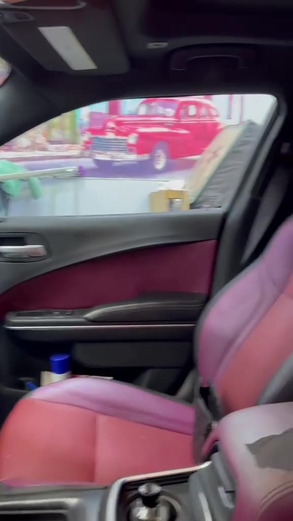 السلام عليكم
من رخصة  الأدمن  المحترم  
دوج جارجر 2018
رقم بغداد بسمي السياره تحويل ثاني يوم 
 فئة sxt. Plus  فول السياره 
الويل 18 المرغوب طبعاً
 المكينه 3600
ماشيه 113
السياره أستخدام شخصي  او خير من الله 
حادثه الجاملغ الخلفي او شبر بل بنيد 
  رقم الشاصي 2C3CDXHG9JH225241 ناشره  او سوناره ناشره كلشي موضح  
للأستفسار 

***********
