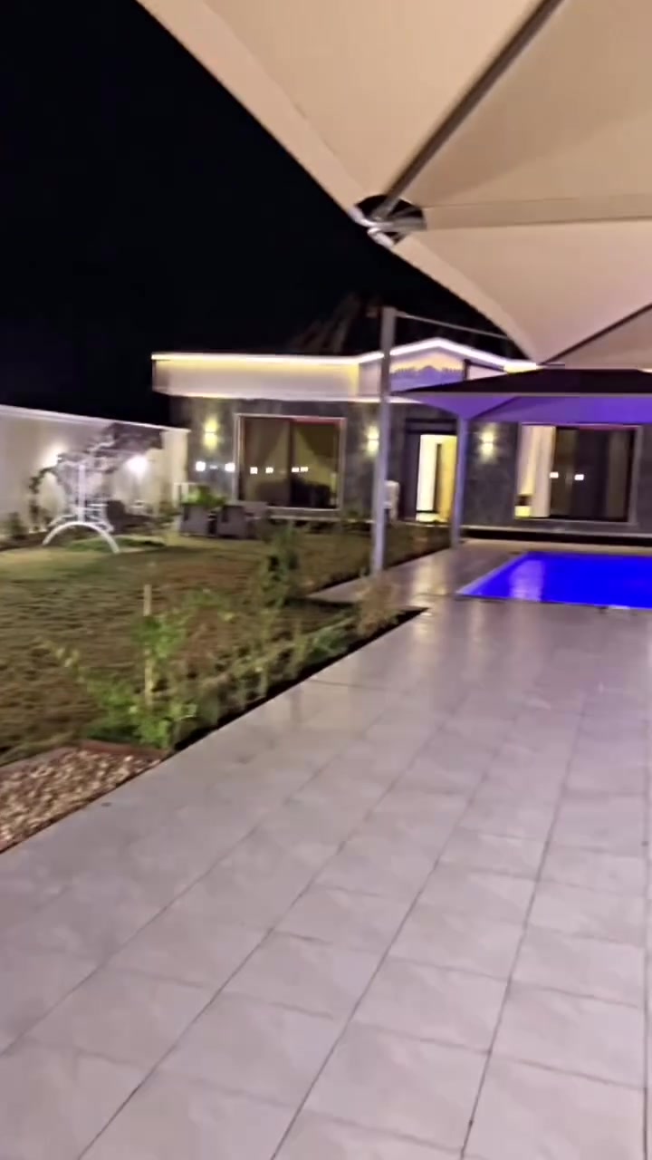 مزرعة فيروزه للايجار في نضام الشفتات للاستفسار ***********
